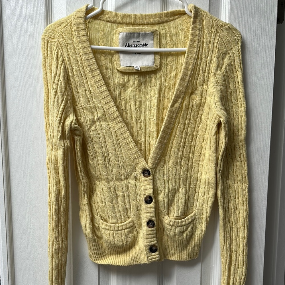 Abercrombie & Fitch Yellow Cable Knit Sweater